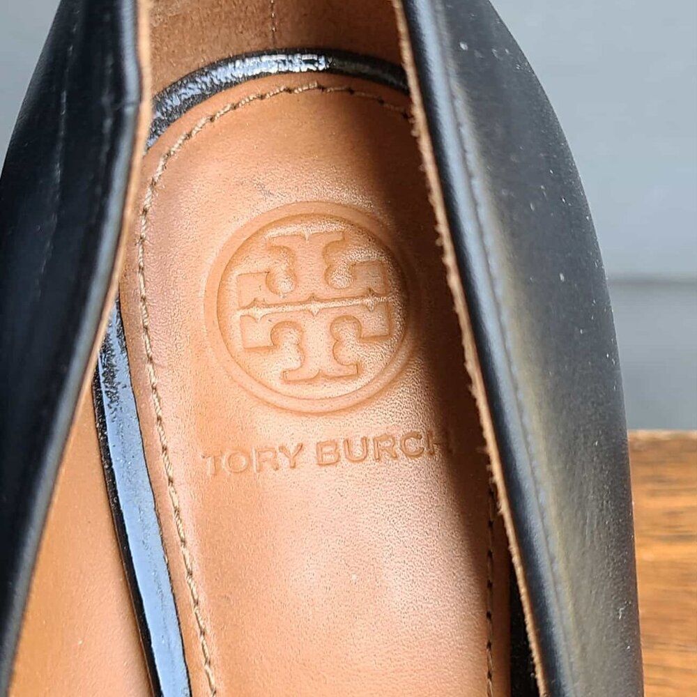 Tory Burch Everly Cap Toe Wedge Black Pumps Size 7 - Picture 4 of 15